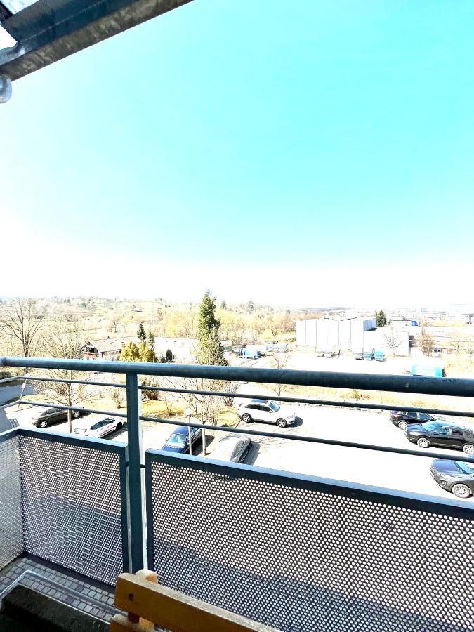 Outletcity Apartment Ferienwohnung Metzingen Metzingen  Eksteriør bilde