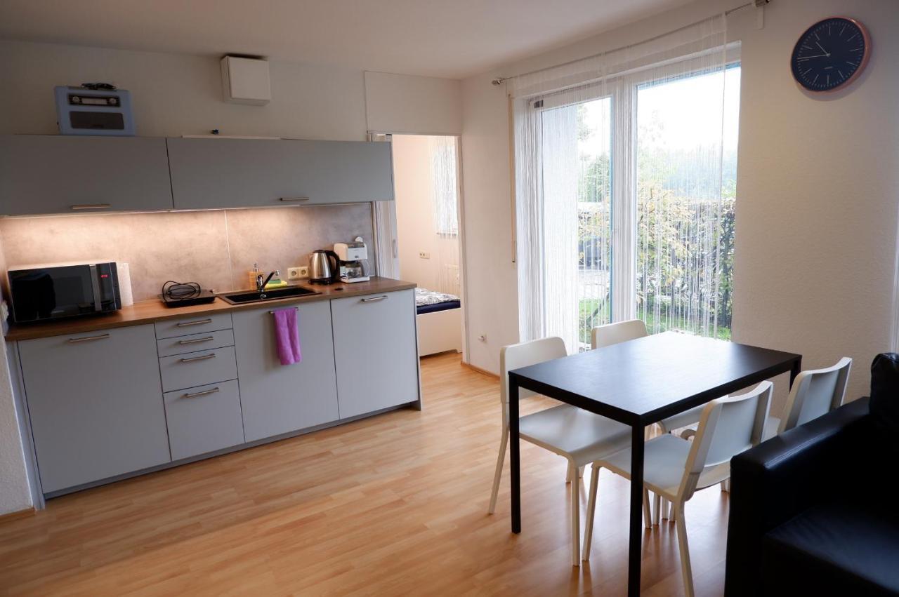 Outletcity Apartment Ferienwohnung Metzingen Metzingen  Eksteriør bilde
