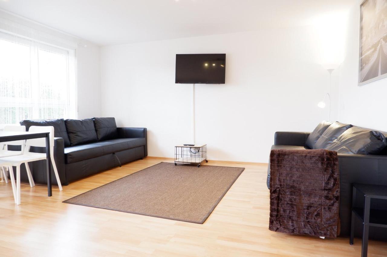 Outletcity Apartment Ferienwohnung Metzingen Metzingen  Eksteriør bilde