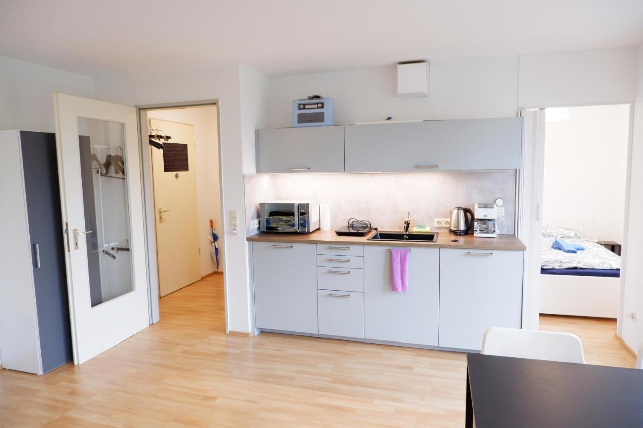 Outletcity Apartment Ferienwohnung Metzingen Metzingen  Eksteriør bilde