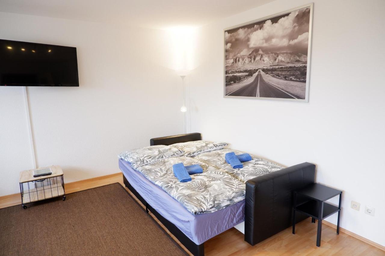 Outletcity Apartment Ferienwohnung Metzingen Metzingen  Eksteriør bilde
